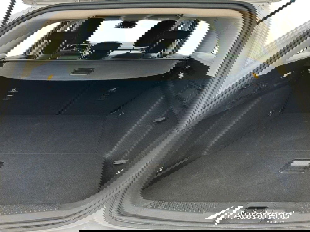 Ford Focus Station Wagon usata a Bari (15)