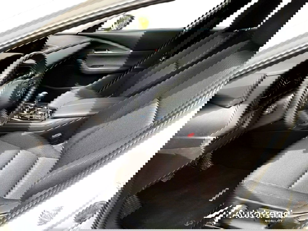 Mazda CX-30 usata a Bari (6)