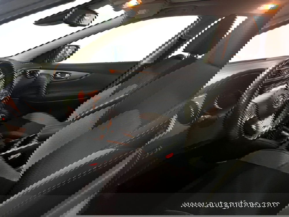 Nissan Qashqai usata a Modena (9)
