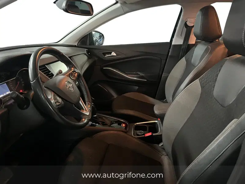 Opel Grandland X usata a Modena (9)
