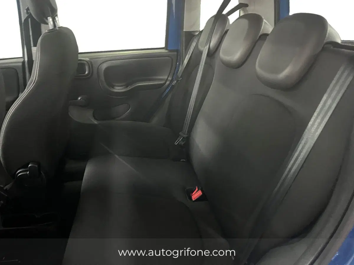 Fiat Panda Cross usata a Modena (13)