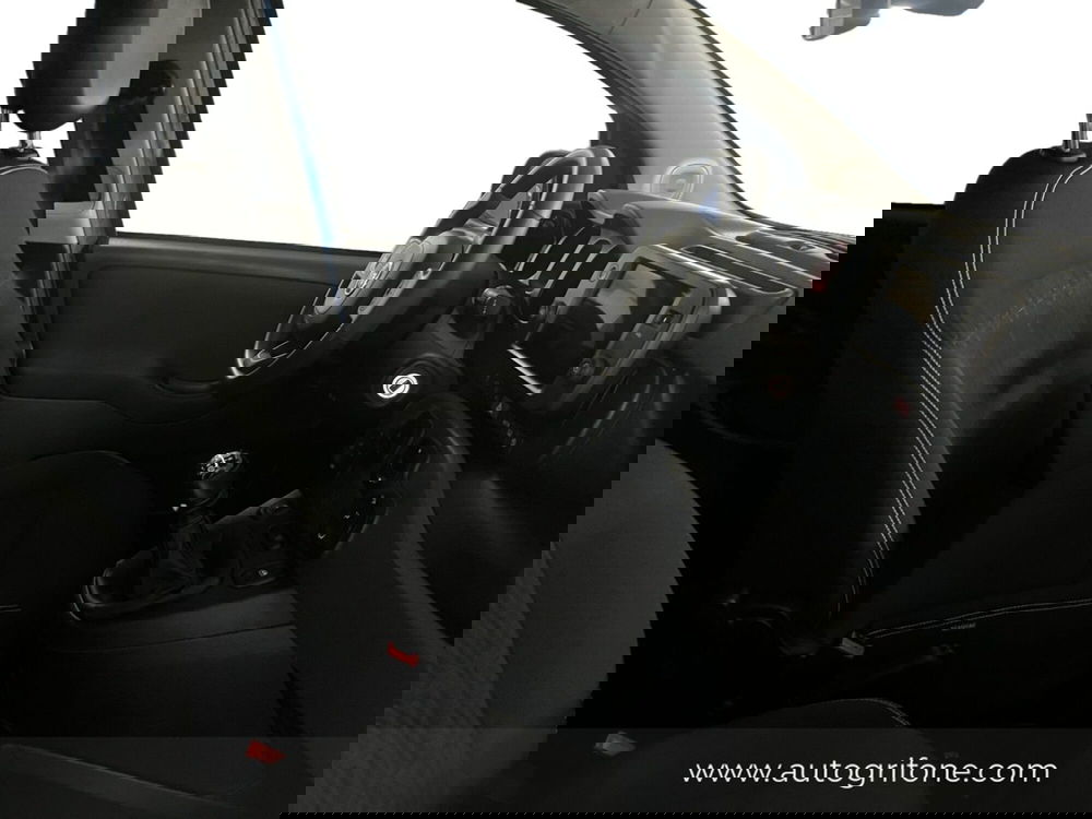 Fiat Panda Cross usata a Modena (15)