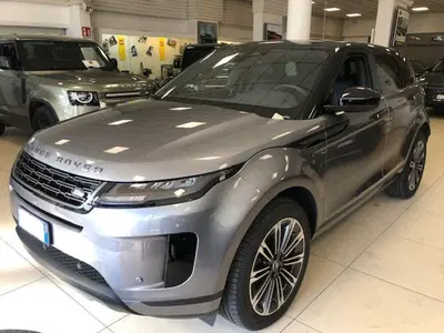 Land Rover Range Rover Evoque 1.5 I3 PHEV 300 CV AWD Auto del 2024 usata a Abbiategrasso
