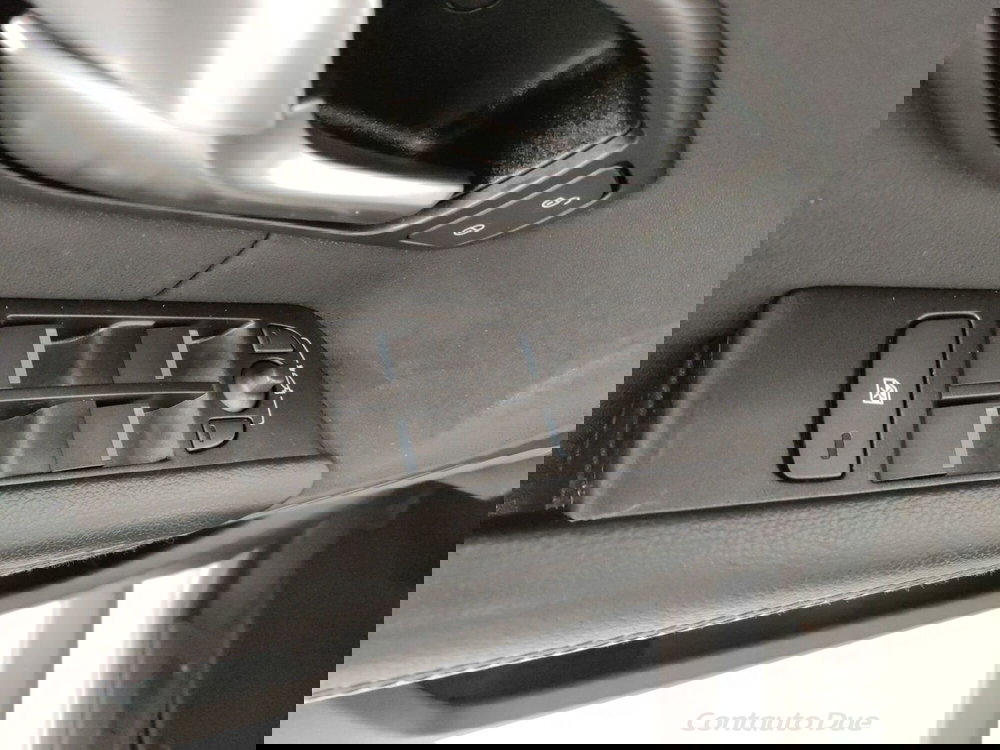 Land Rover Range Rover Evoque usata a Caserta (17)