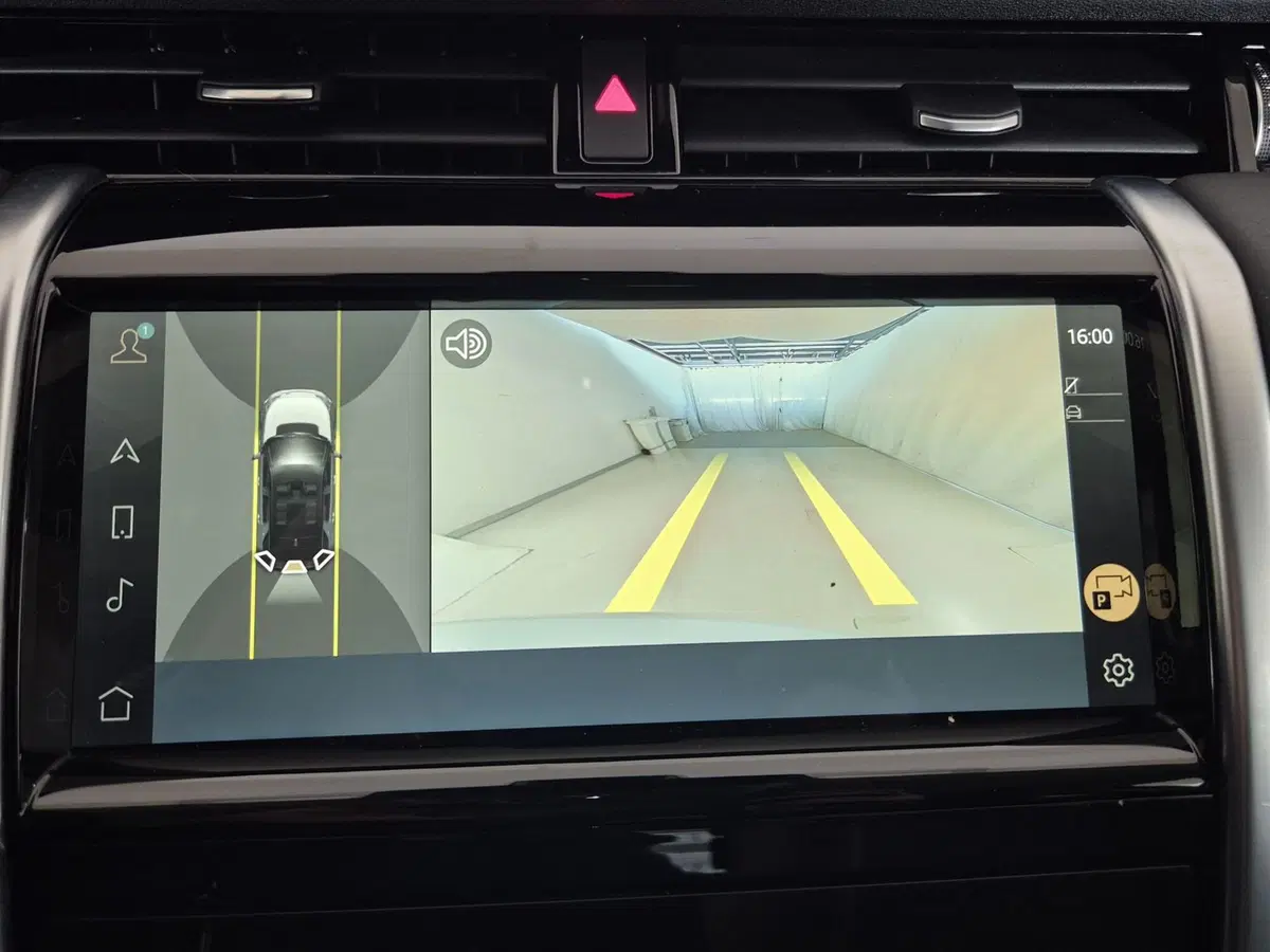 Land Rover Discovery Sport usata a Torino (14)