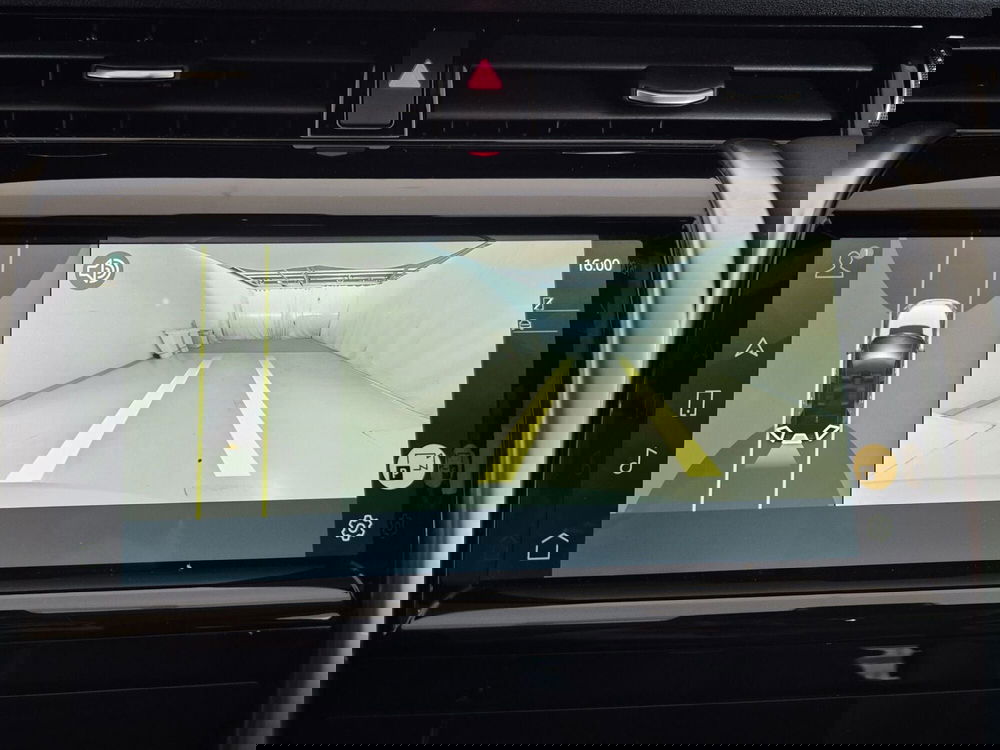 Land Rover Discovery Sport usata a Torino (14)