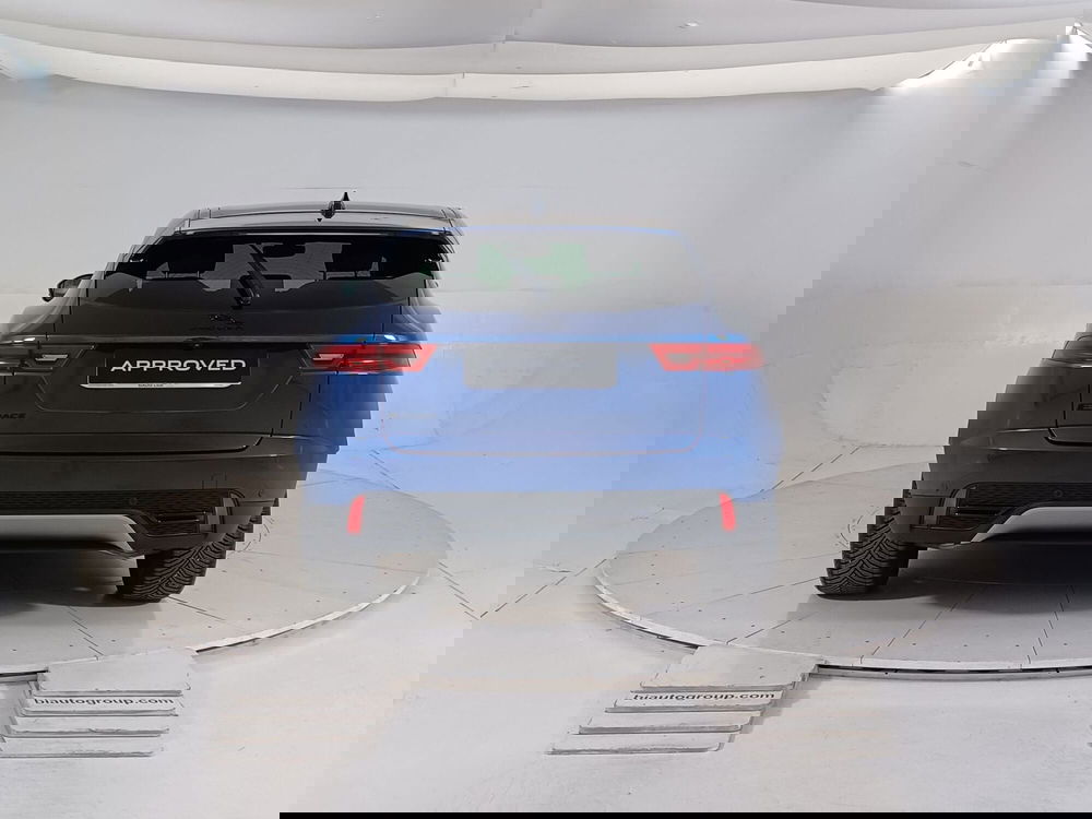 Jaguar E-Pace usata a Torino (7)