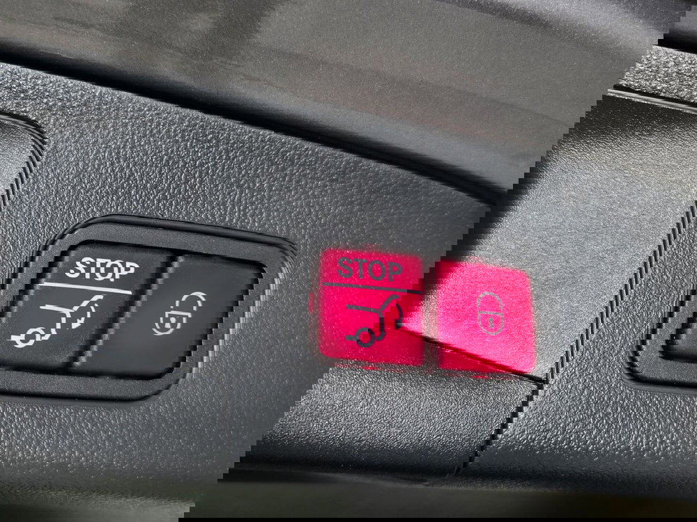 Mercedes-Benz GLA SUV usata a Torino (15)