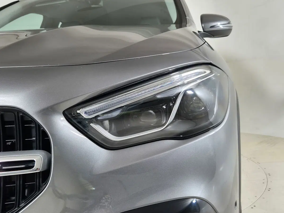 Mercedes-Benz GLA SUV usata a Torino (16)