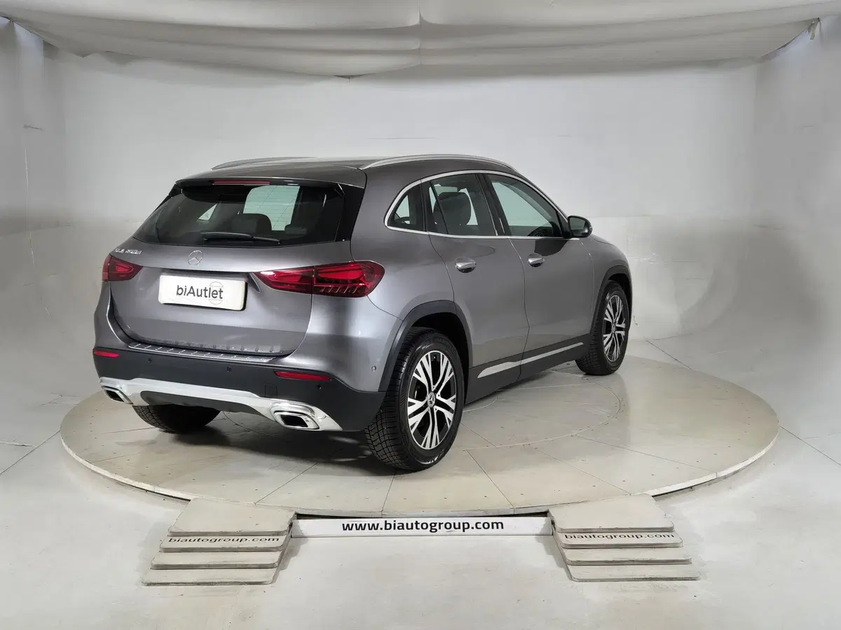 Mercedes-Benz GLA SUV usata a Torino (4)