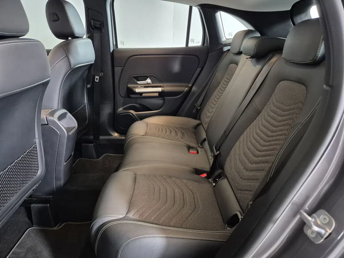 Mercedes-Benz GLA SUV usata a Torino (6)