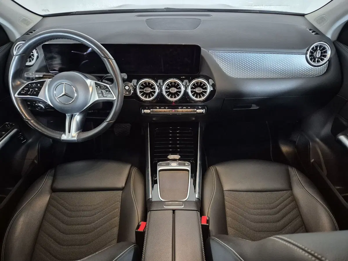 Mercedes-Benz GLA SUV usata a Torino (7)