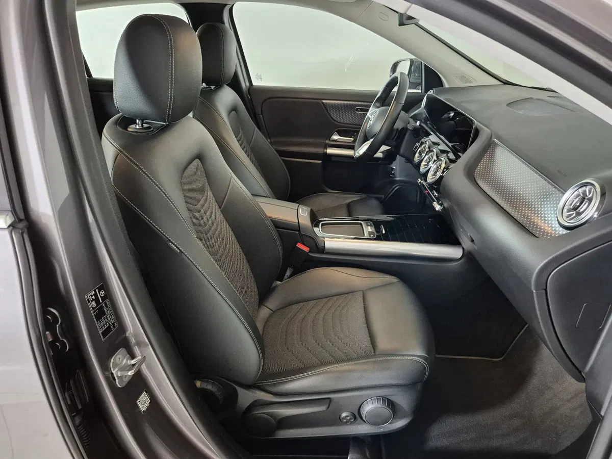 Mercedes-Benz GLA SUV usata a Torino (8)