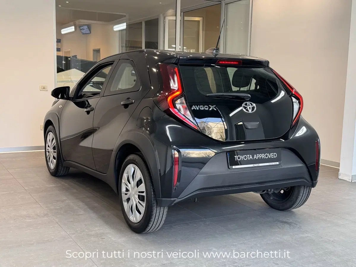 Toyota Aygo X usata a Brescia (5)