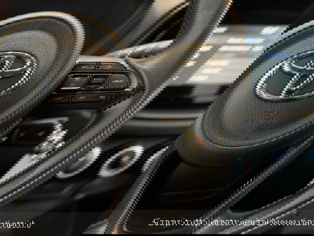 Toyota Aygo X usata a Brescia (9)