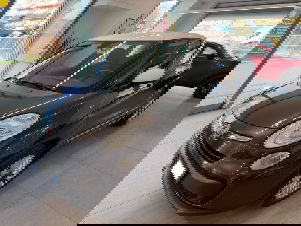 Fiat 500L usata a Napoli (3)