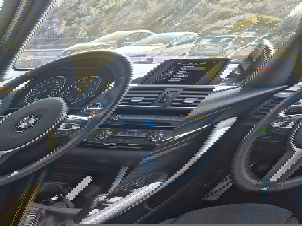 BMW Serie 1 5p. usata  (16)