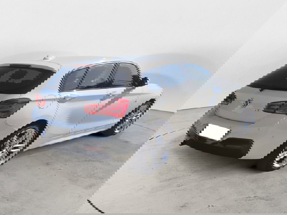 BMW Serie 1 5p. usata  (4)