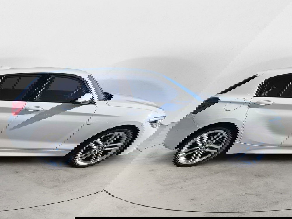 BMW Serie 1 5p. usata  (5)