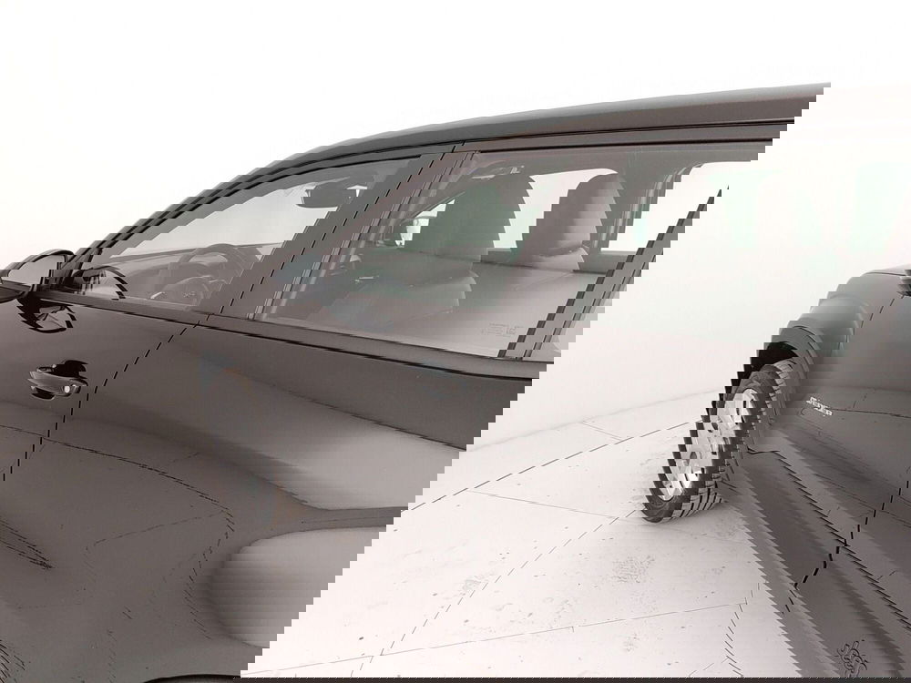 Jeep Avenger nuova a Caserta (12)