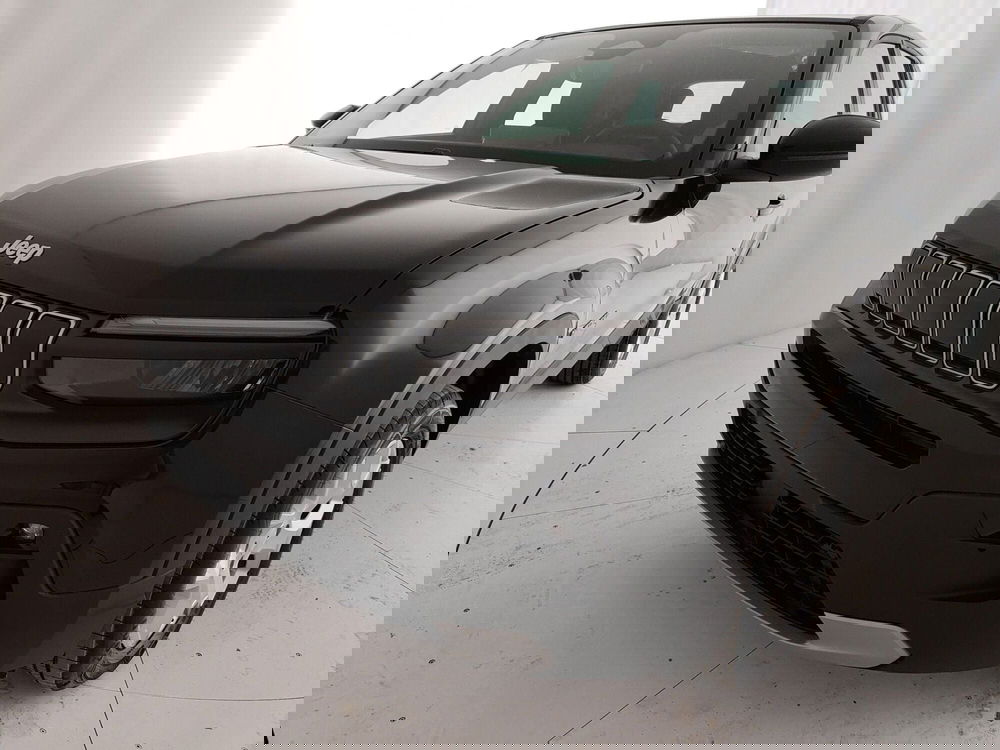 Jeep Avenger nuova a Caserta (13)