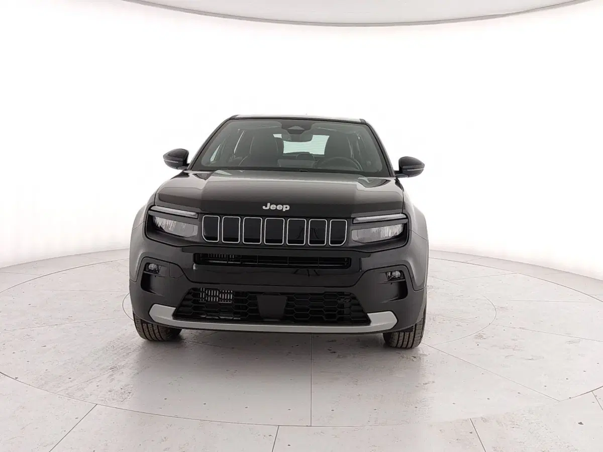 Jeep Avenger nuova a Caserta (2)