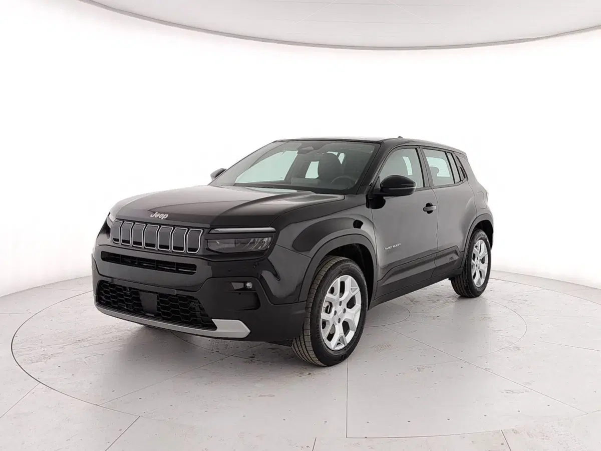 Jeep Avenger nuova a Caserta (3)