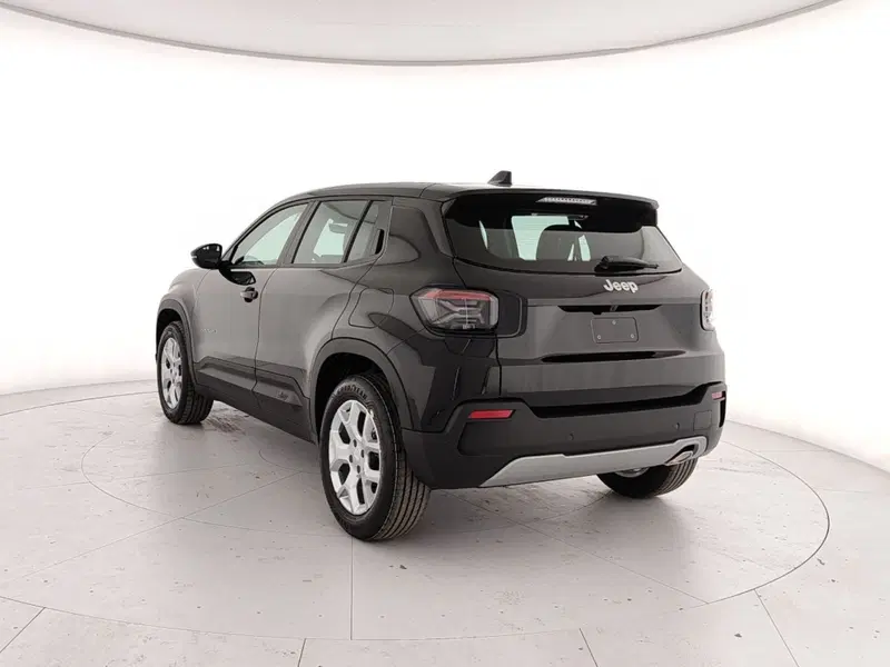 Jeep Avenger nuova a Caserta (4)