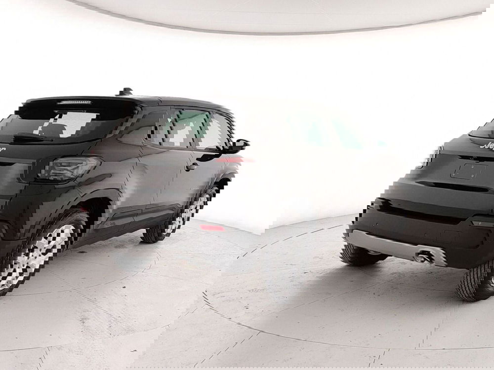 Jeep Avenger nuova a Caserta (6)