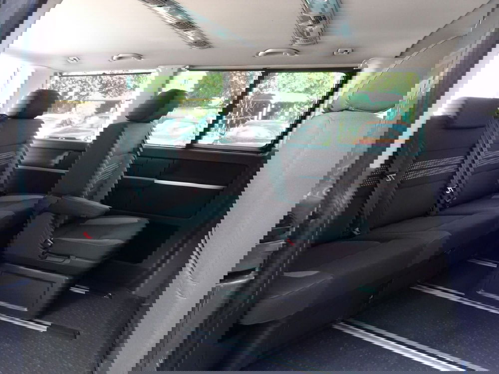 Volkswagen Veicoli Commerciali Multivan usata a Belluno (13)