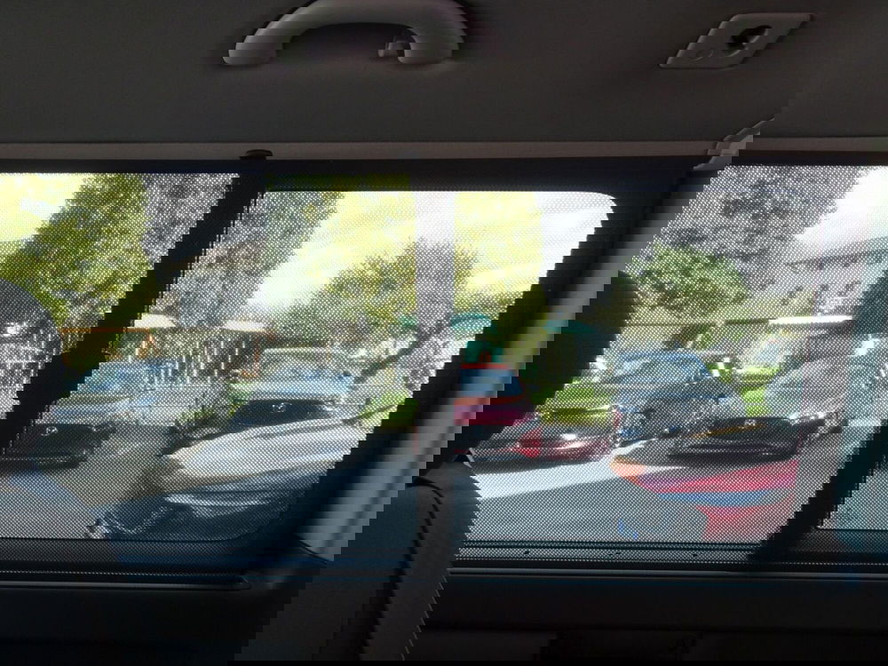 Volkswagen Veicoli Commerciali Multivan usata a Belluno (16)