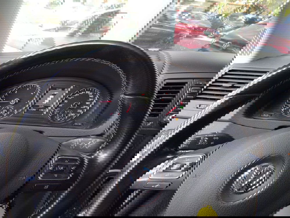 Volkswagen Veicoli Commerciali Multivan usata a Belluno (19)