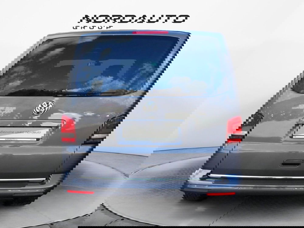 Volkswagen Veicoli Commerciali Multivan usata a Belluno (6)