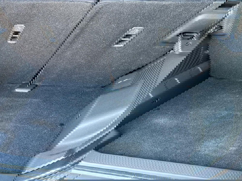 Suzuki Jimny nuova a Pistoia (13)