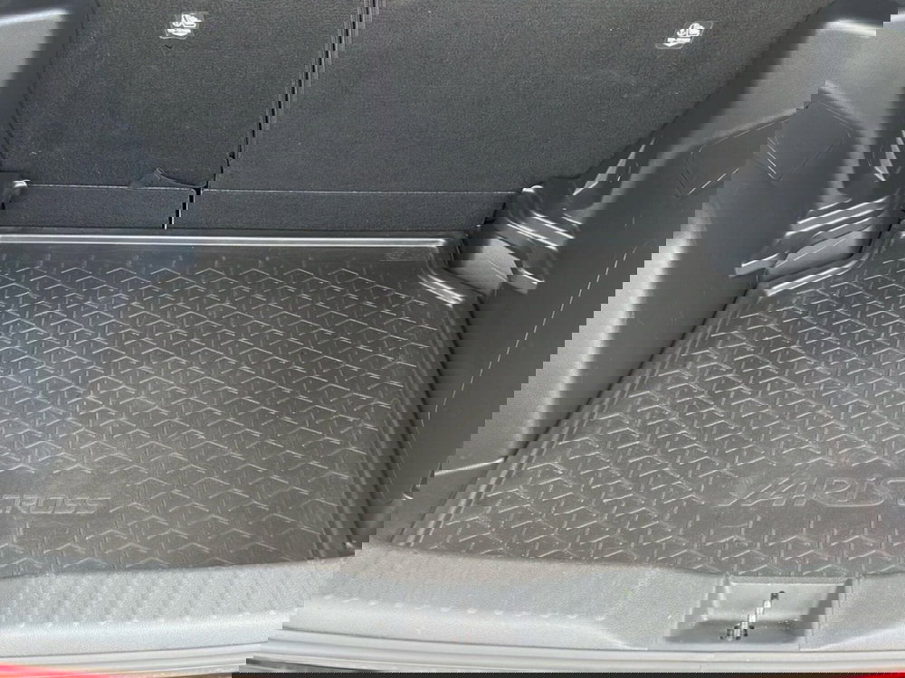 Toyota Yaris Cross usata a Catania (7)