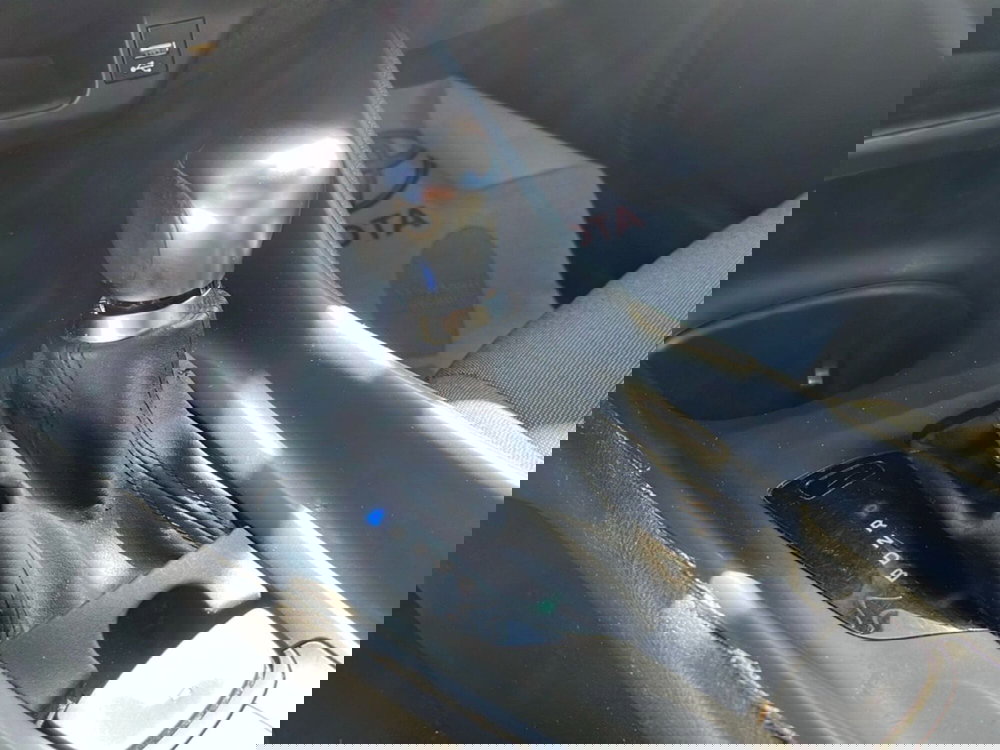 Toyota Toyota C-HR usata a Catania (16)