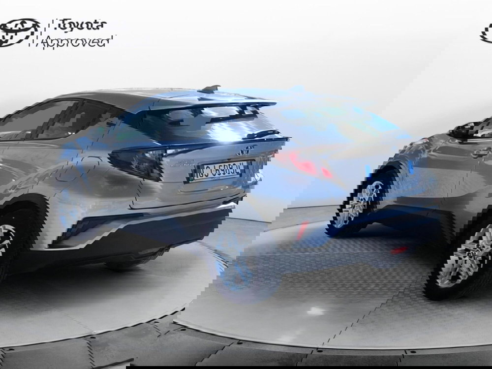 Toyota Toyota C-HR usata a Catania (5)