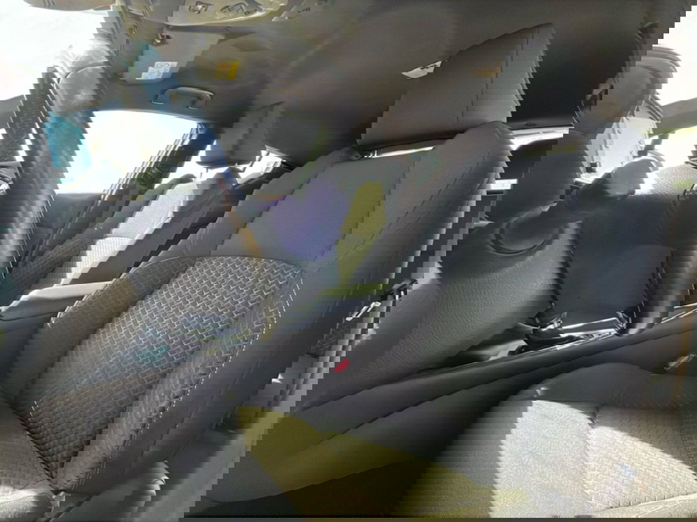 Toyota Toyota C-HR usata a Catania (9)