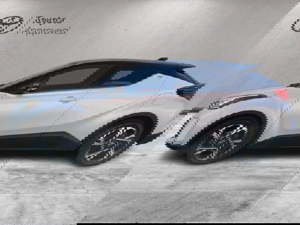 Toyota Toyota C-HR usata a Cagliari (5)