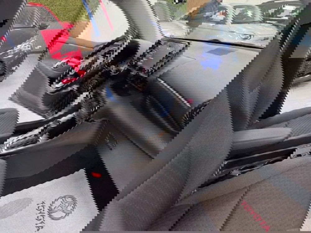Toyota Yaris usata a Prato (8)
