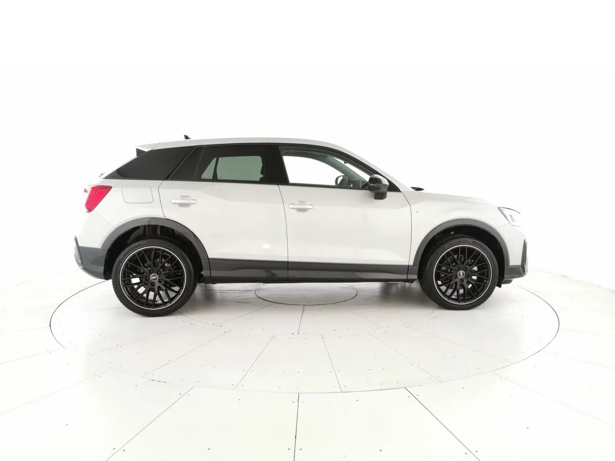 Audi Q2 nuova a Chieti (4)