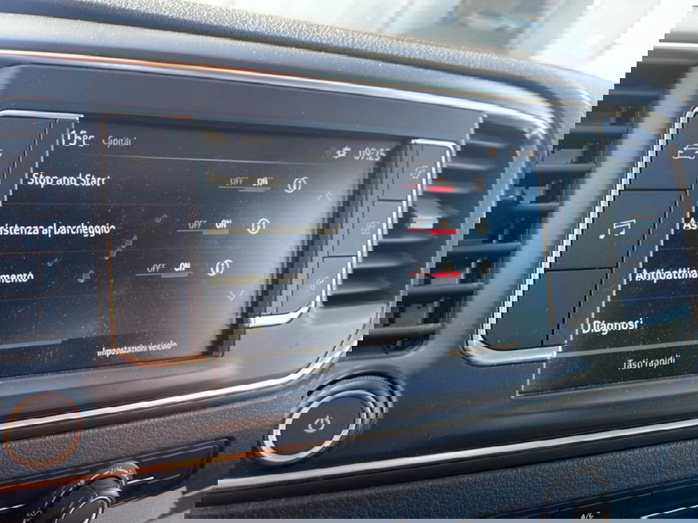 Opel Vivaro Furgone usata a Bologna (19)