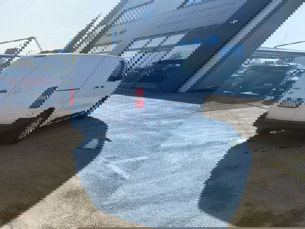 Opel Vivaro Furgone usata a Bologna (6)