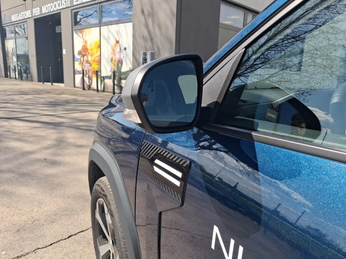Dacia Bigster usata a Bologna (18)