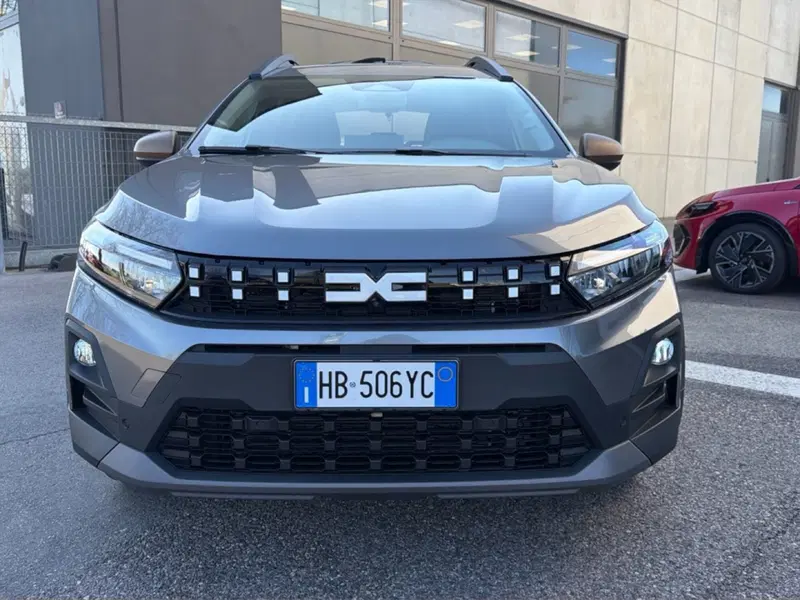 Dacia Jogger nuova a Bologna (20)