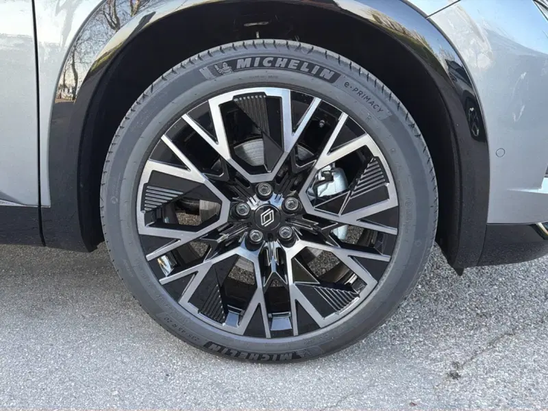 Renault Austral nuova a Bologna (9)