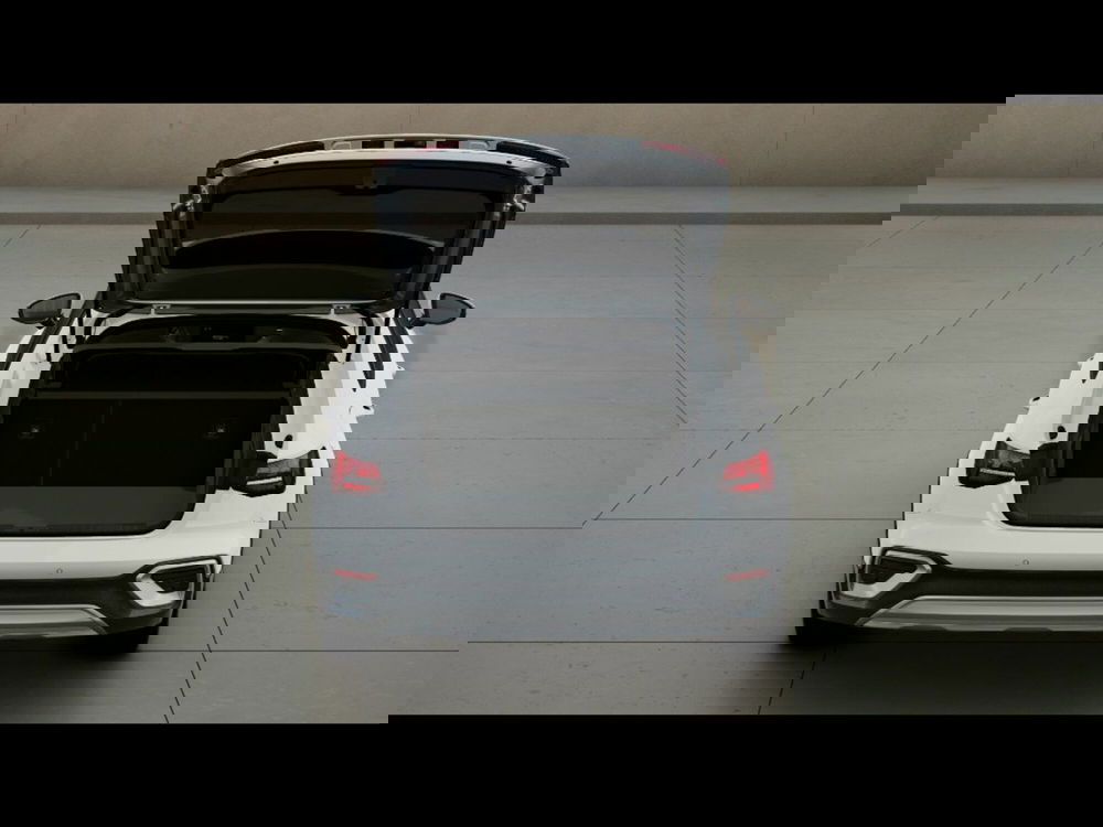 Audi A3 allstreet nuova a Livorno (5)