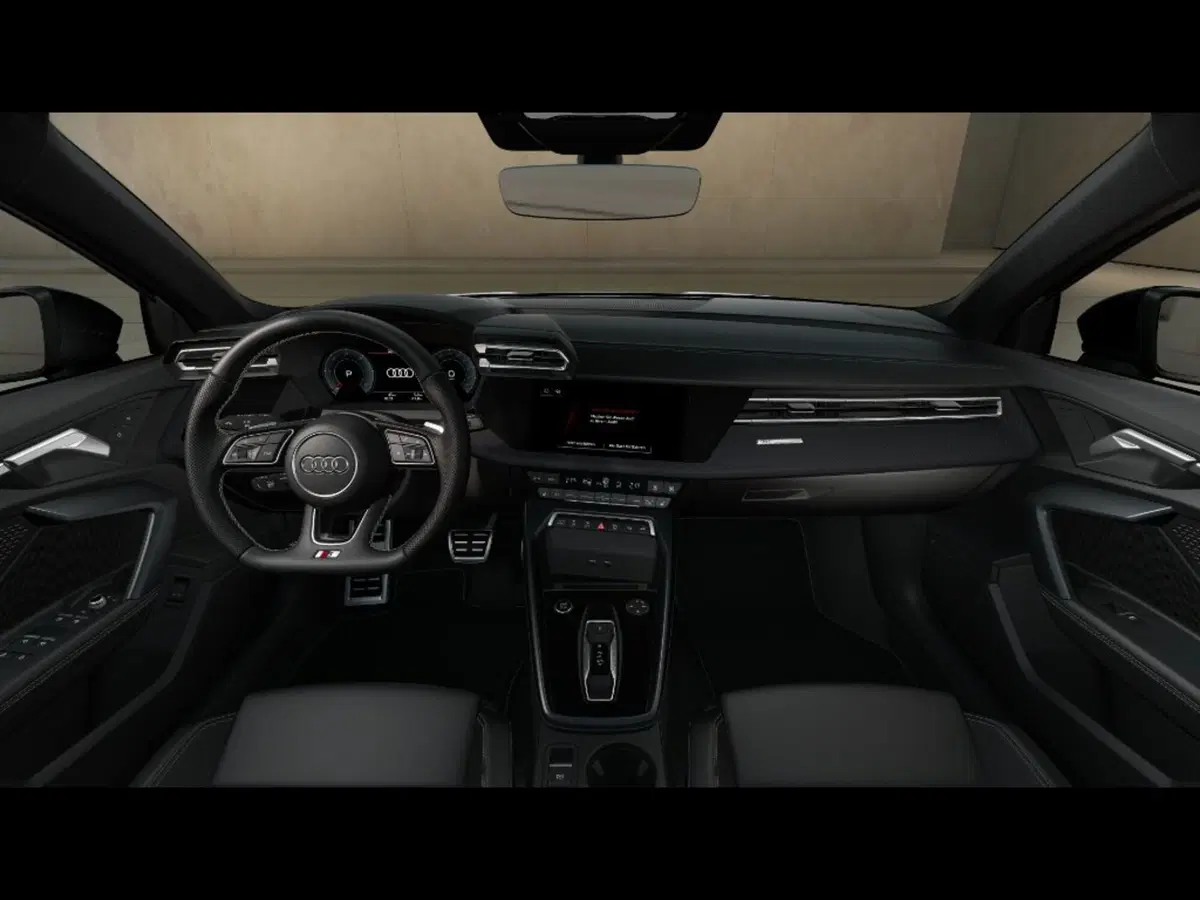 Audi A3 allstreet nuova a Livorno (8)