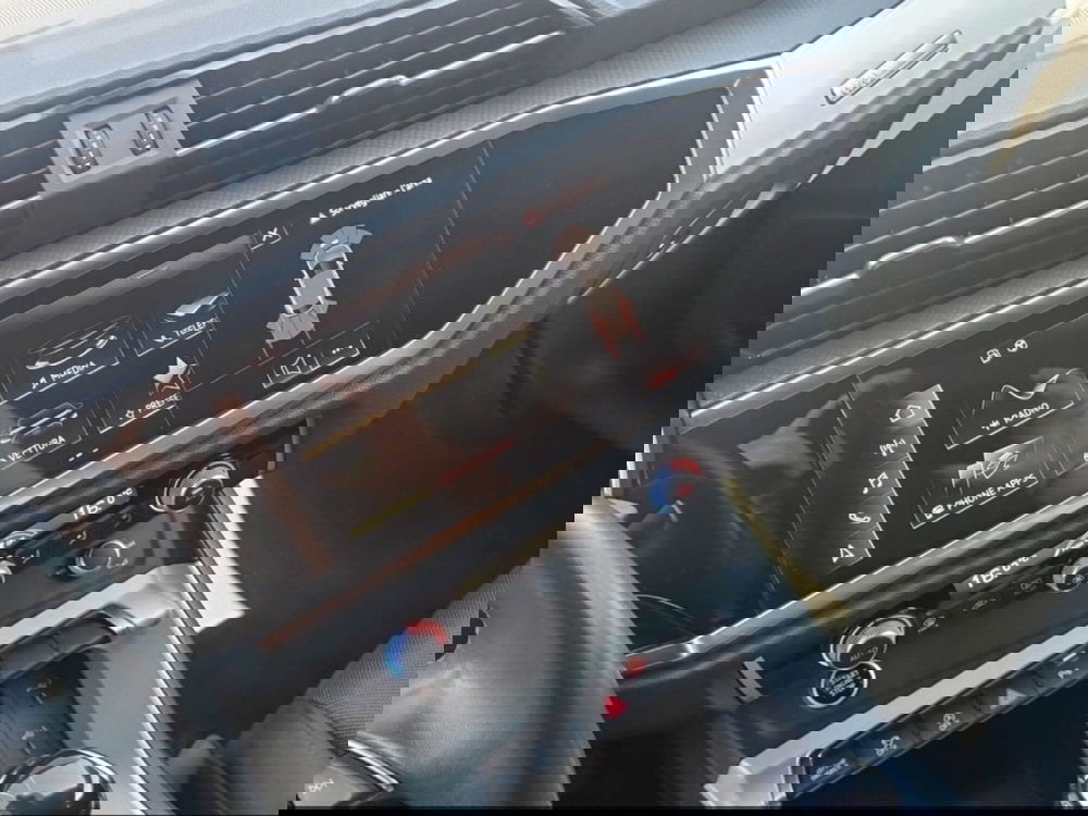 Audi Q3 Sportback usata a Livorno (15)