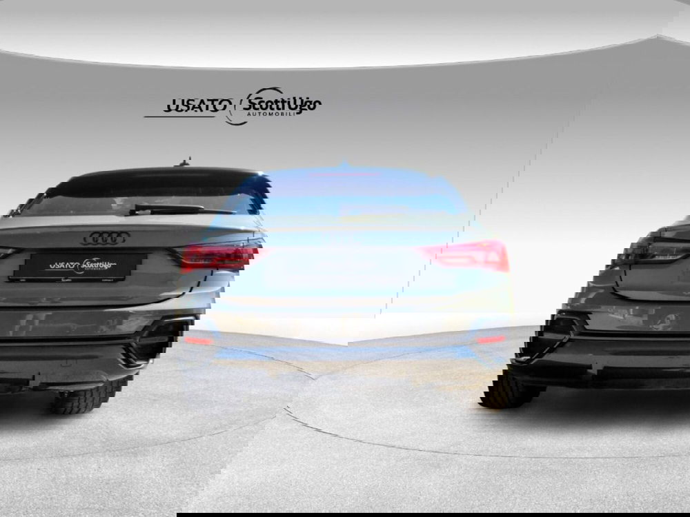 Audi Q3 Sportback usata a Livorno (5)